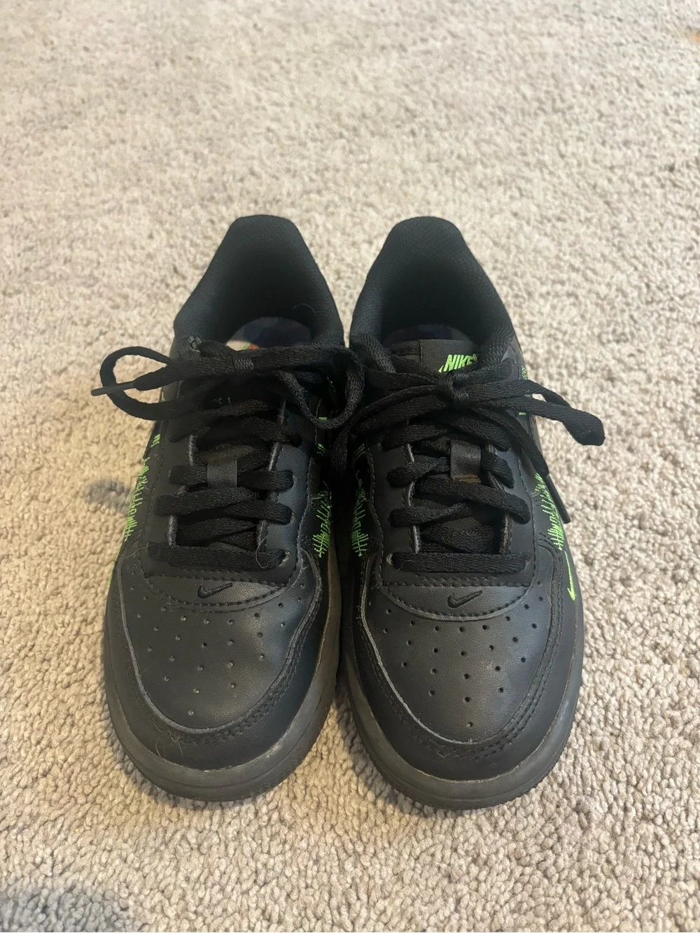 Boys Nike Air Force 1